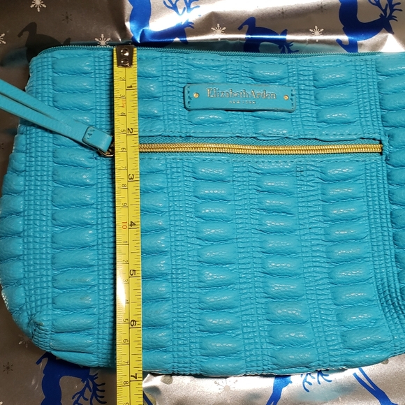 Elizabeth Arden travel bag - Picture 4 of 7